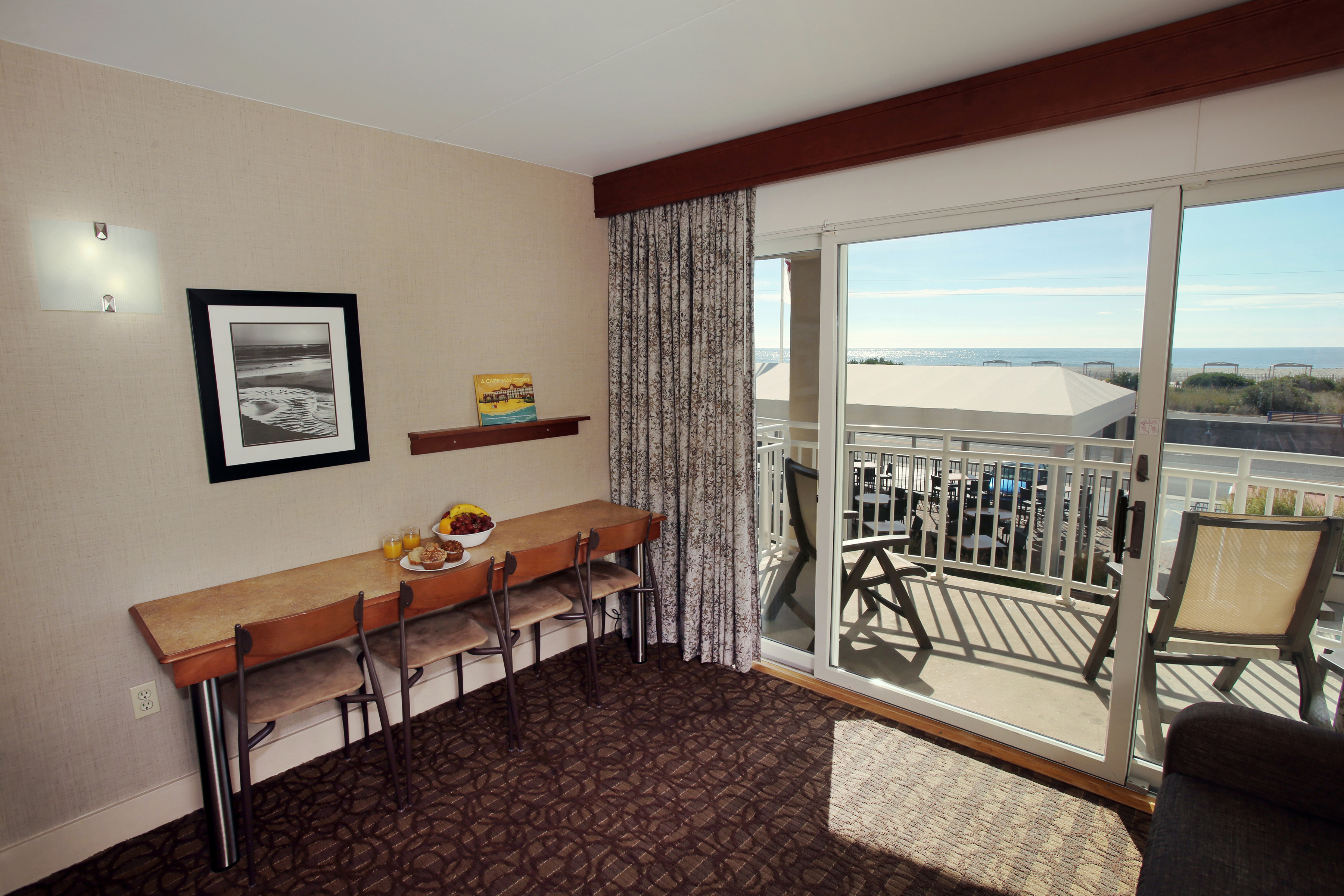 Cape May Oceanfront Hotels  Montreal Beach Resort