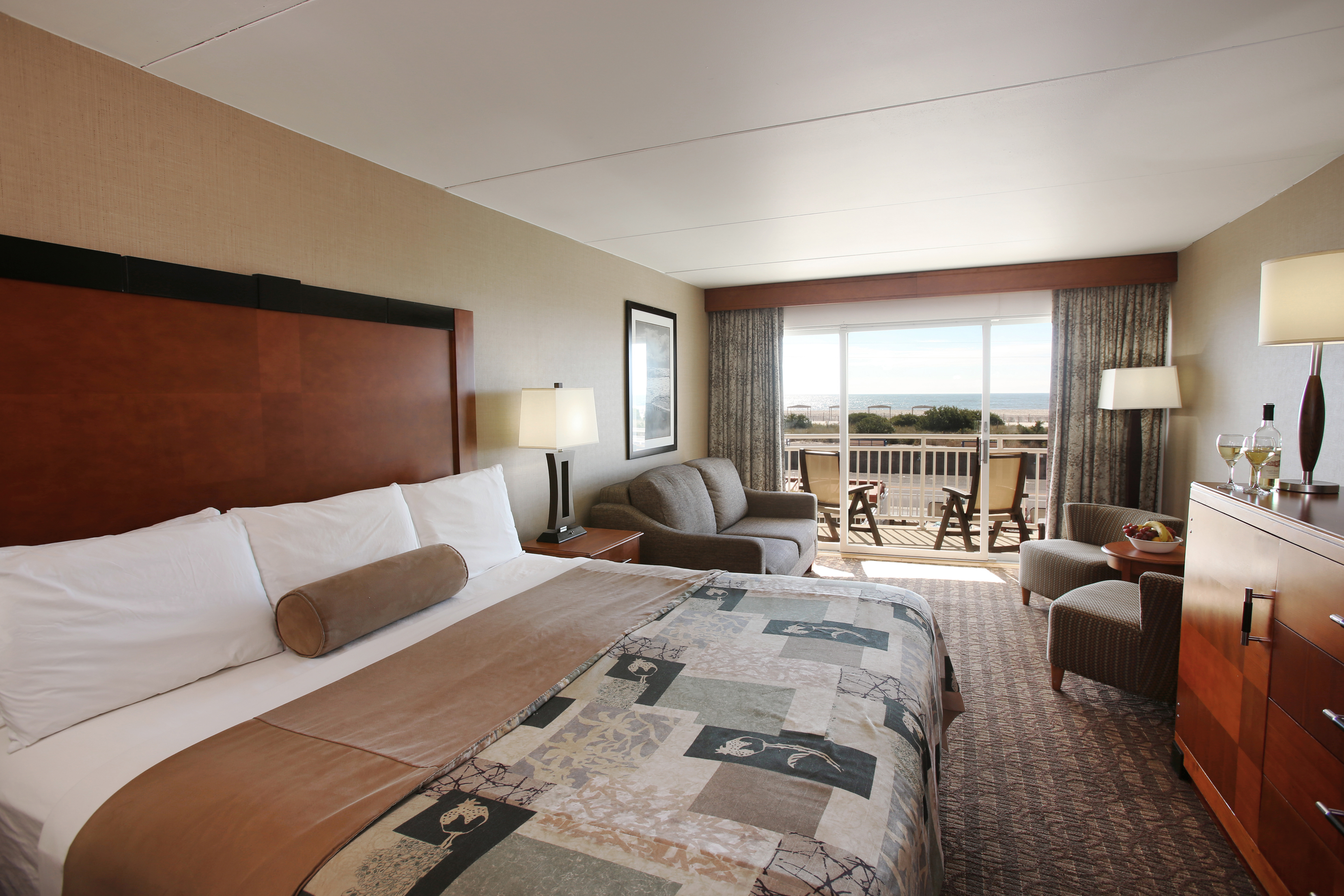 Cape May Oceanfront Hotels  Montreal Beach Resort