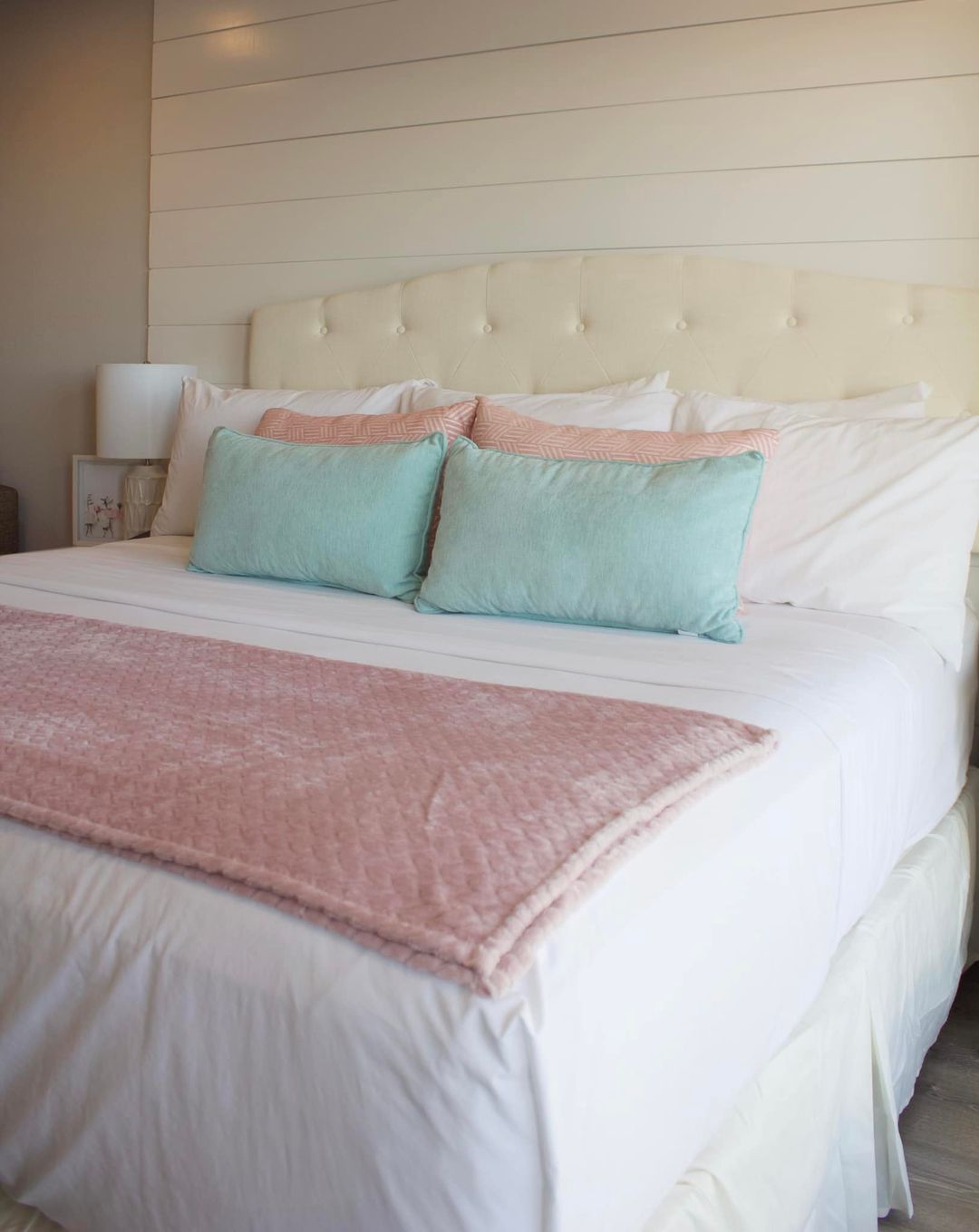 Montreal Beach Resort guest room with bed